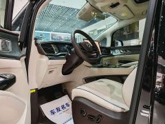 Denza D9 DM-i 1050 Premium - ფოტო 4