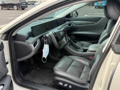 IM Zhiji L6 Max Ultra Performance Edition - photo 4