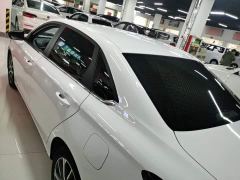 Geely Emgrand 4th Generation 1.5L CVT Luxury - фото 4
