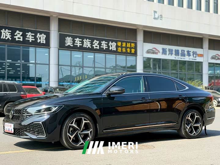 Volkswagen Passat 380TSI Starry Sky Dragon Ascendant Edition