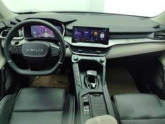 Lynk & Co 06 1.5T Shero Pink Special Edition - фото 16