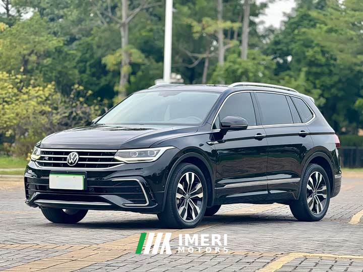 Volkswagen Tiguan L 330TSI Automatic FWD R-Line Comfort Edition