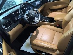Li Auto ONE Extended Range 6-Seater - фото 14