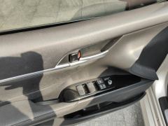 Toyota Camry 2.0G Luxury Edition - photo 13