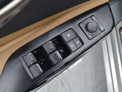 Lexus ES 300h Excellence Edition - фото 13