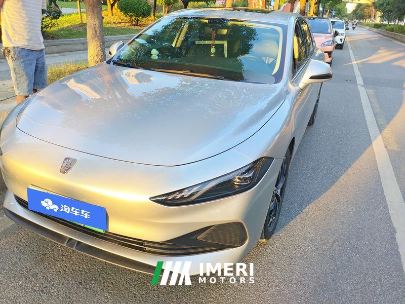Roewe D7 PHEV 1.5L 125km Edition - автомобиль из Китая