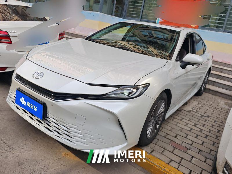 Toyota Camry Dual-Engine 2.0HGVP Luxury Edition