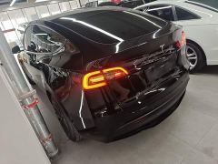 Tesla Model Y Rear-Wheel Drive - ფოტო 4