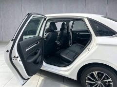 Geely Emgrand 4th Generation 1.5L CVT Luxury - photo 6