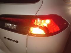 Toyota Frontlander Dual-Engine 2.0L Leading Edition - фото 5