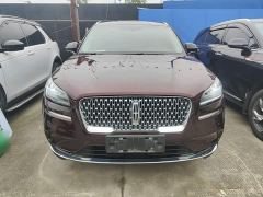 Lincoln Explorer 2.0T Two-Wheel Drive Premium - photo 2