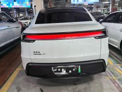 Tesla Model Y Long Range All-Wheel Drive - ფოტო 14