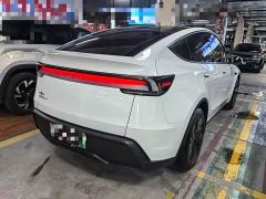 Tesla Model Y Long Range All-Wheel Drive - ფოტო 16