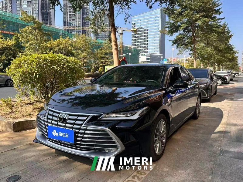 Toyota Avalon Dual-Engine 2.0L Luxury Edition - автомобиль из Китая