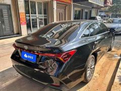 Toyota Avalon Dual-Engine 2.0L Luxury Edition - фото 2