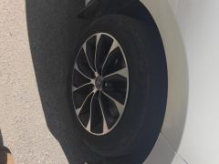 Toyota Avalon Dual-Engine 2.5L E-CVT Luxury Edition - photo 6