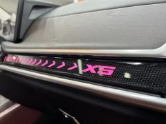 BMW X5 xDrive30Li Deluxe VersionM - ფოტო 16