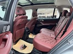 BMW X5 xDrive30Li Deluxe VersionM - ფოტო 19