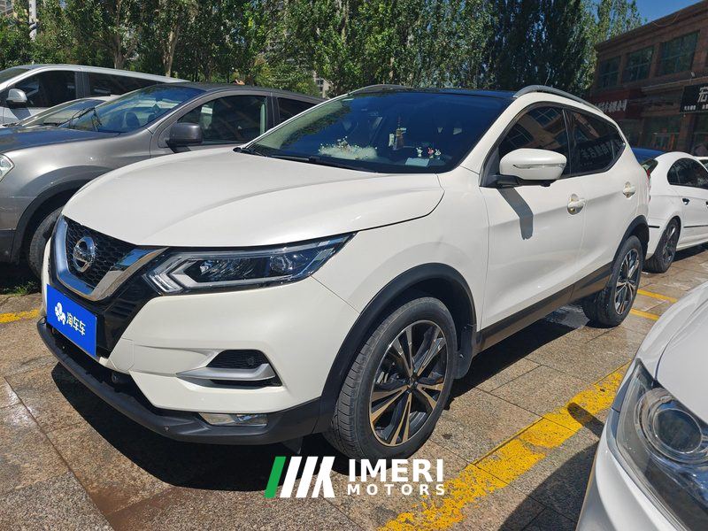 Nissan Qashqai 2.0L Luxury Edition - car from China