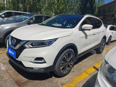 Nissan Qashqai 2.0L Luxury Edition - photo 1