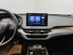 Hongqi E-QM5 431km Charging Fun Edition 5-seater - фото 17