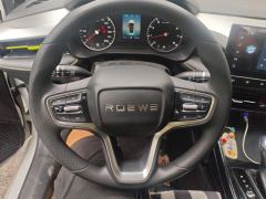 Roewe i5 1.5L CVT Black Gold Edition - ფოტო 18