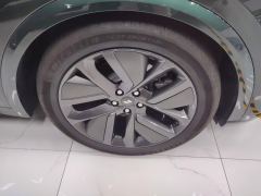 Li Auto L9 Max - ფოტო 6