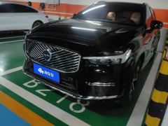 Volvo XC60 B5 AWD Smart Luxury Edition - ფოტო 1