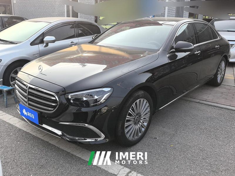 Mercedes-Benz E Class E-Class Facelift E 300 L Luxury