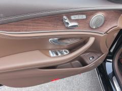 Mercedes-Benz E Class E-Class Facelift E 300 L Luxury - ფოტო 12