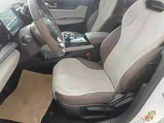 BYD Qin PLUS Glory Edition DM-i 55KM Leading - ფოტო 14