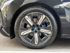 BMW iX M60 Facelift M60 - ფოტო 17