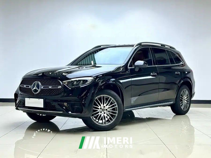 Mercedes-Benz GLC 300 L 4MATIC Dynamic 5-Seater