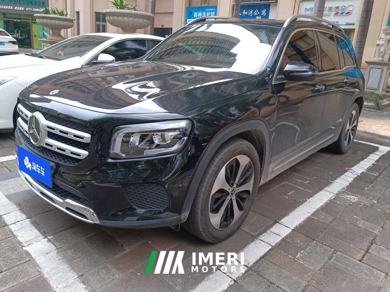 Mercedes-Benz GLB 220 Fashion Edition
