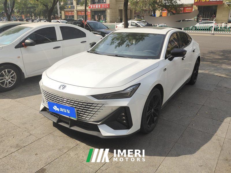 Changan UNI-V Zhidian iDD UNI-V iDD 1.5T 113km Version