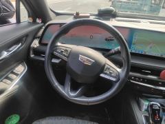 Cadillac XT4 28T FWD Luxury - ფოტო 18