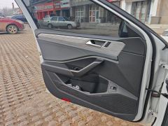 Volkswagen Jetta 300TSI Edition - ფოტო 12