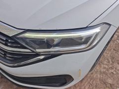 Volkswagen Jetta 300TSI Edition - ფოტო 4