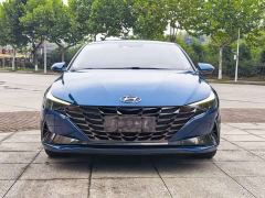 Hyundai Elantra 1.5L CVT Luxury - ფოტო 1