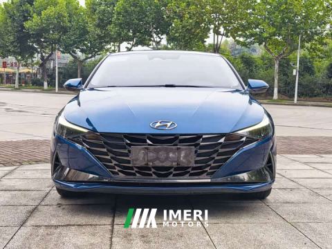 2022 Hyundai Elantra 1.5L CVT Luxury