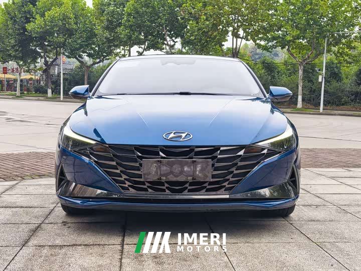 Hyundai Elantra 1.5L CVT Luxury