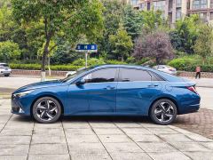 Hyundai Elantra 1.5L CVT Luxury - ფოტო 3