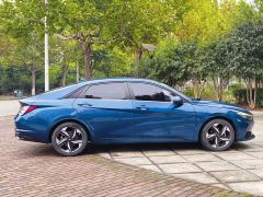 Hyundai Elantra 1.5L CVT Luxury - ფოტო 9