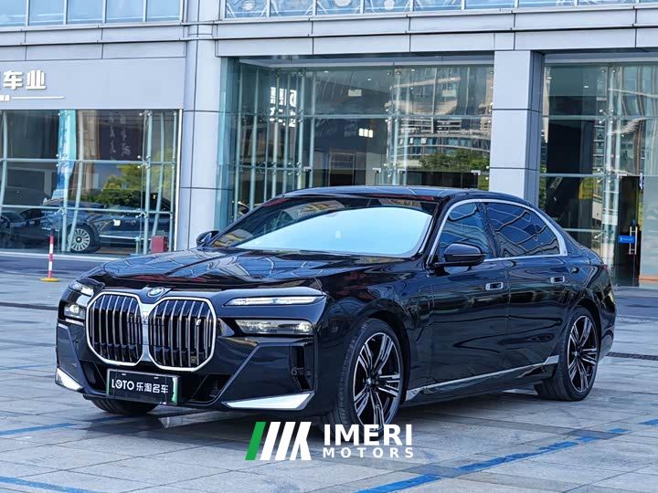 BMW i7 eDrive50L M Sport Luxury Package - car from China