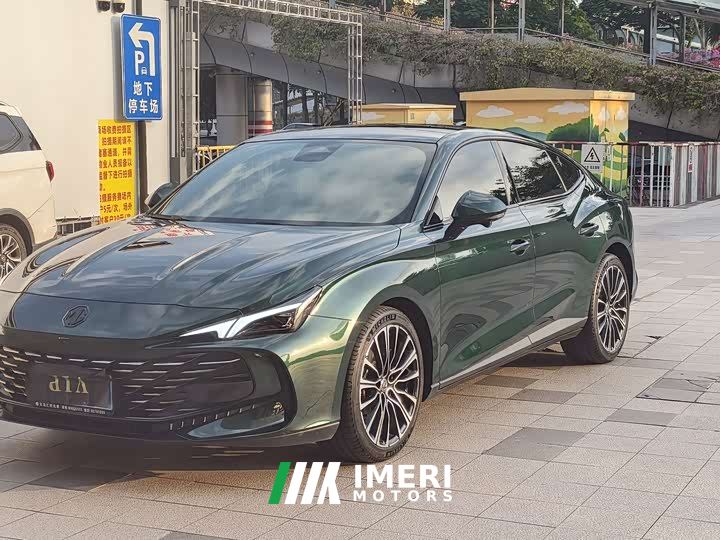SAIC MG7 1.5T DCT Ultimate Elegance
