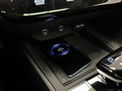 Hyundai Elantra 1.5L CVT Luxury - ფოტო 16