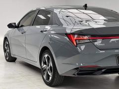 Hyundai Elantra 1.5L CVT Luxury - ფოტო 18