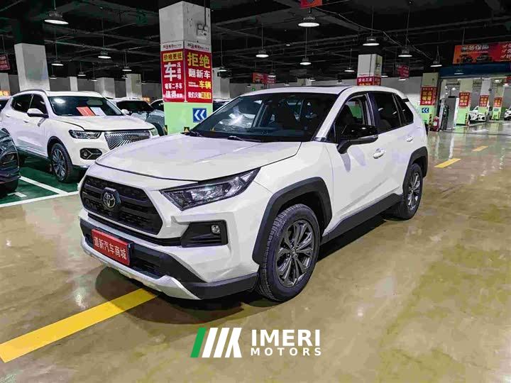 Toyota RAV4 2.0L CVTAWD Edition