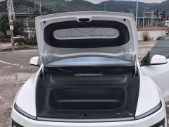 Tesla Model Y Rear-Wheel Drive - ფოტო 13