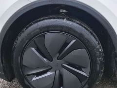 Tesla Model Y Rear-Wheel Drive - ფოტო 7